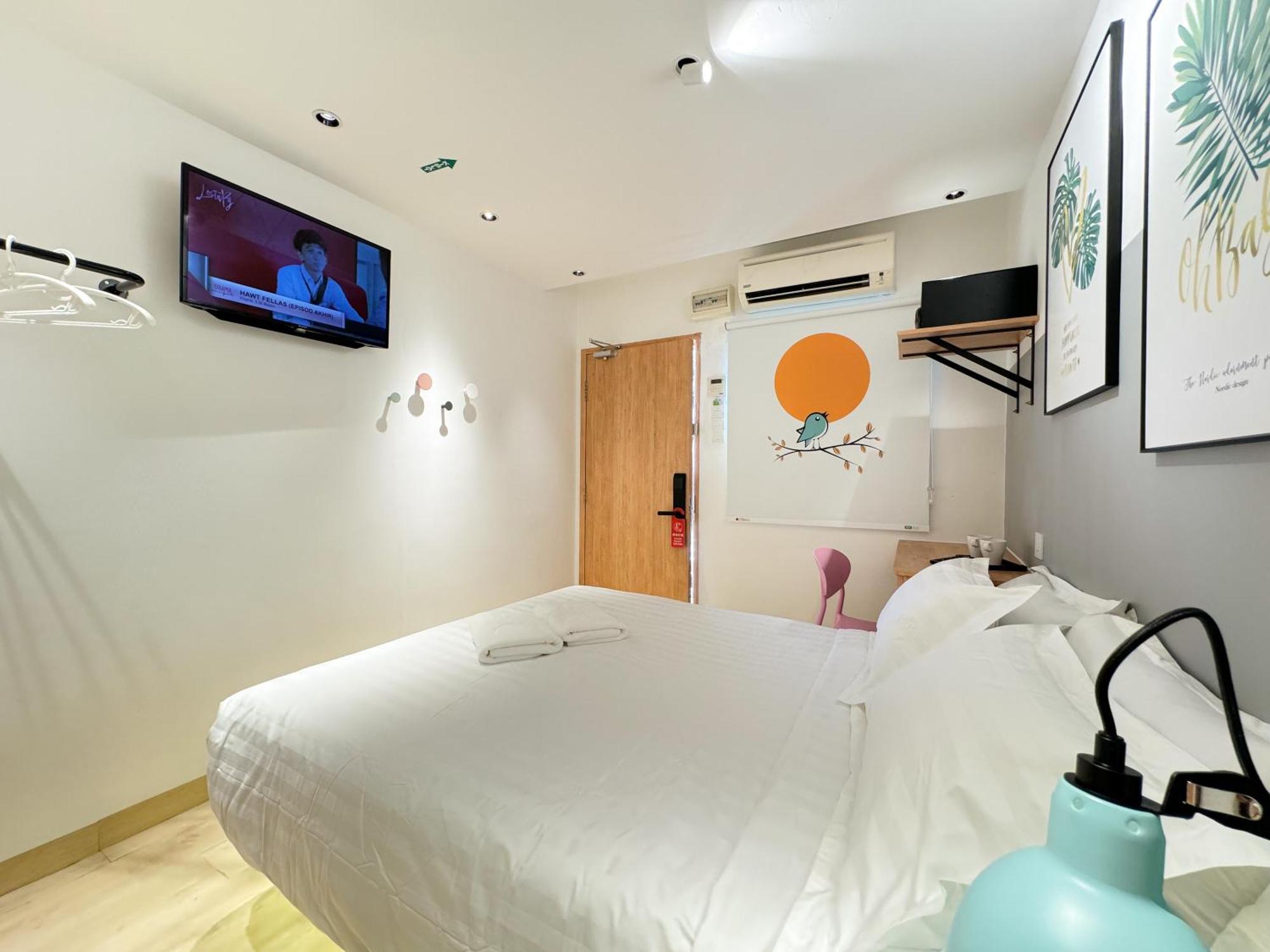 Hotel Apple 1 Gurney 2*