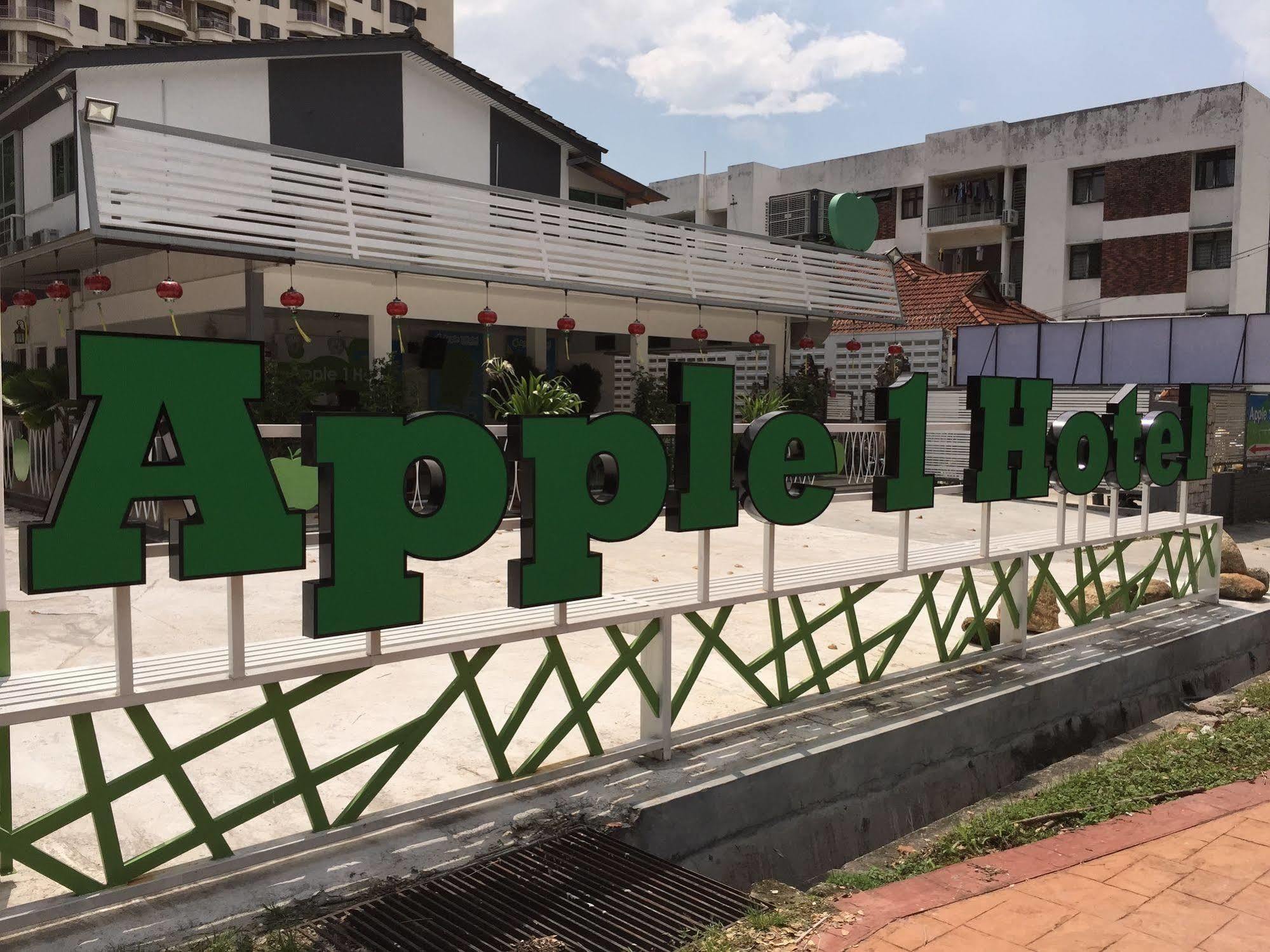 Apple 1 Gurney George Town